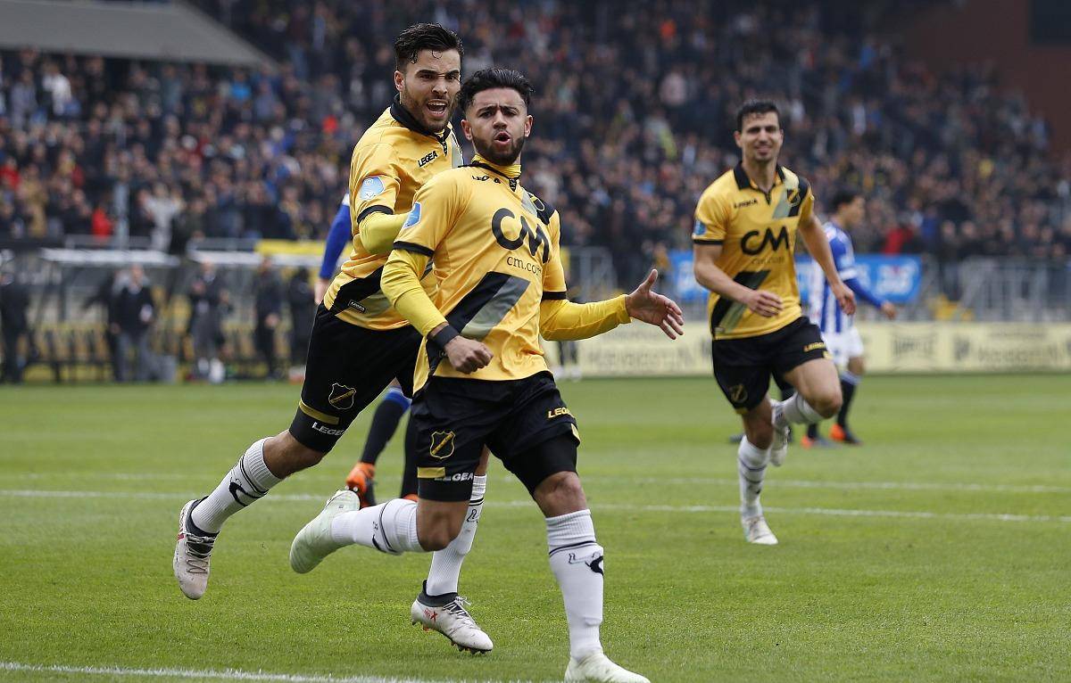 关于阿贾克斯冲刺阶段战术微调，志在荷甲名次提升，悬念犹存，轮换策略成焦点的信息-亚博网页版