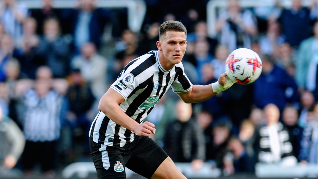 1v1防守足球e级教练教案-亚博体育