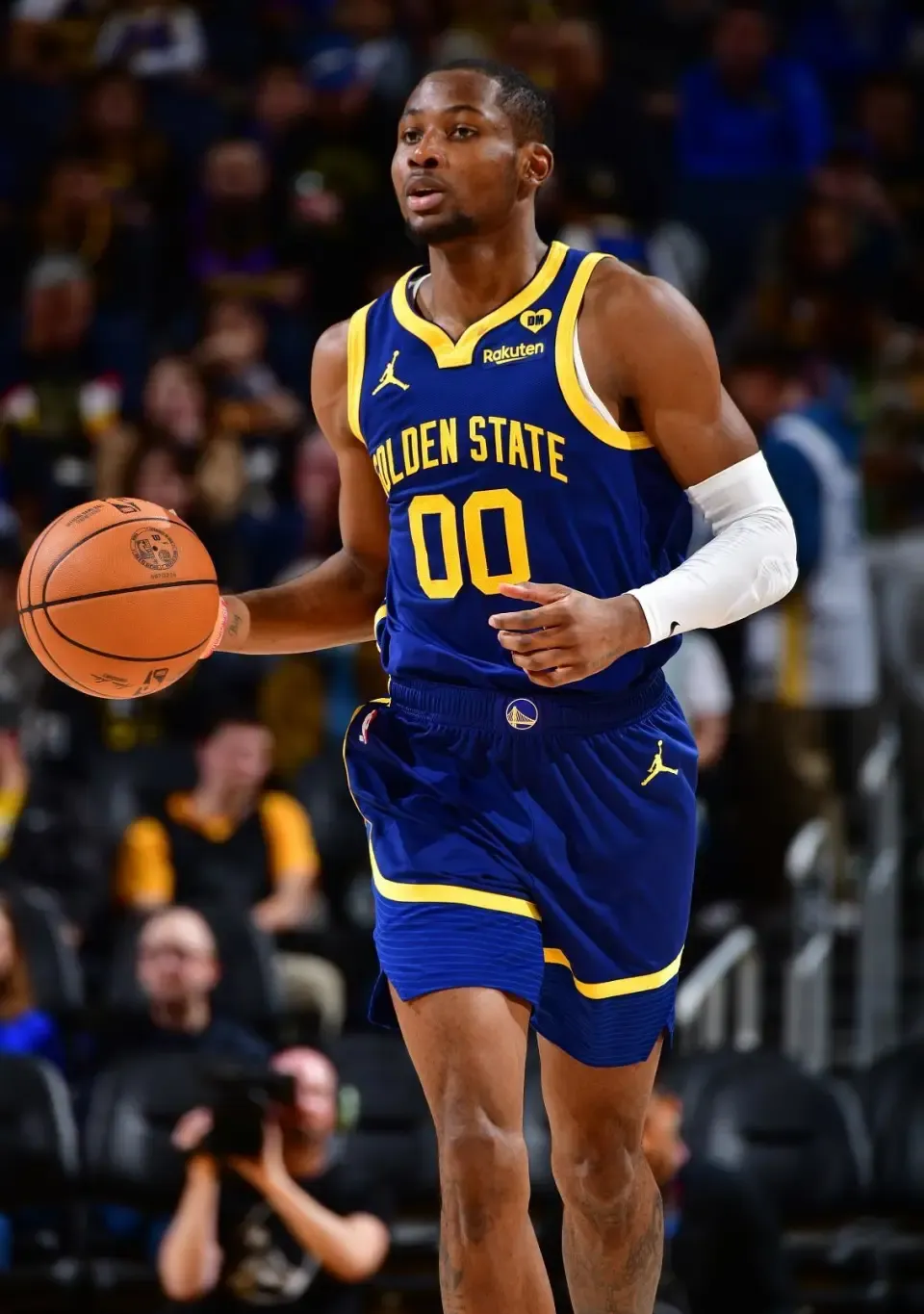 NBA总决赛今夜再迎强敌,奥兰多魔术手感冰凉,主帅态度——引发热议,资深球员宣示担当的简单介绍-亚博平台