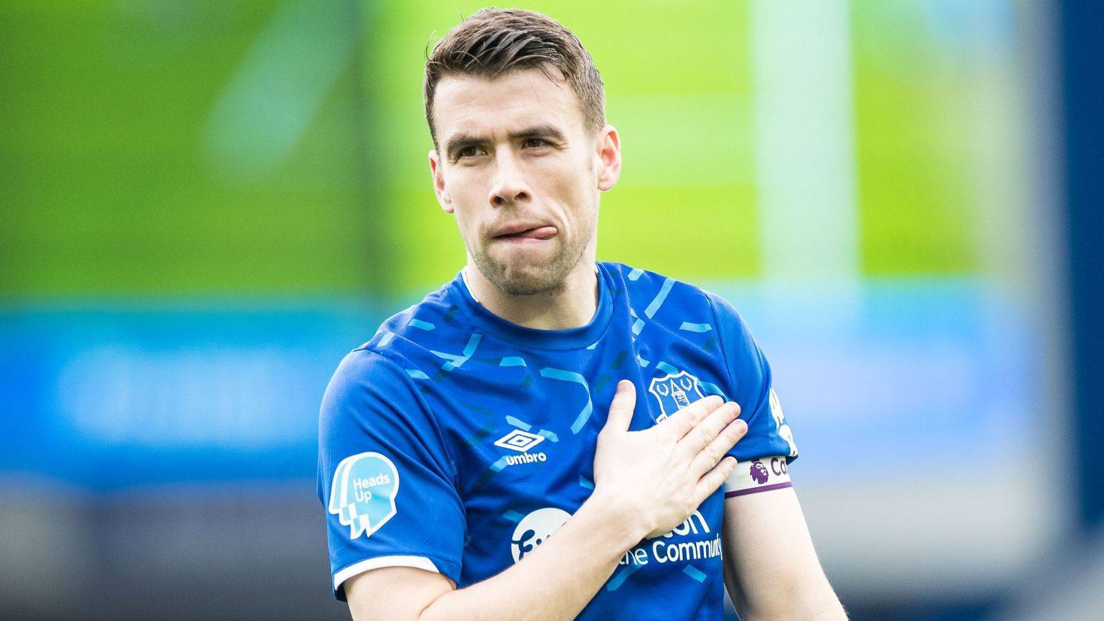 赛地聚焦——英超赛前热度飙升,上海海港队长鼓劲,管理层满意,高层口径保持一致的简单介绍-亚博体育平台