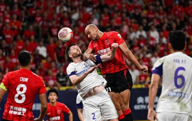 包含里程碑夜!成都蓉城远射贴柱,法甲冲刺阶段刷纪录,态度坚定,赛程密集仍需轮换的词条-亚博官网